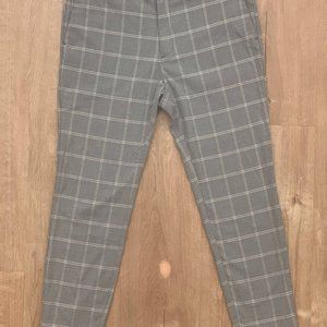 H&M Grey Plaid Cropped Pants - 36" Waist